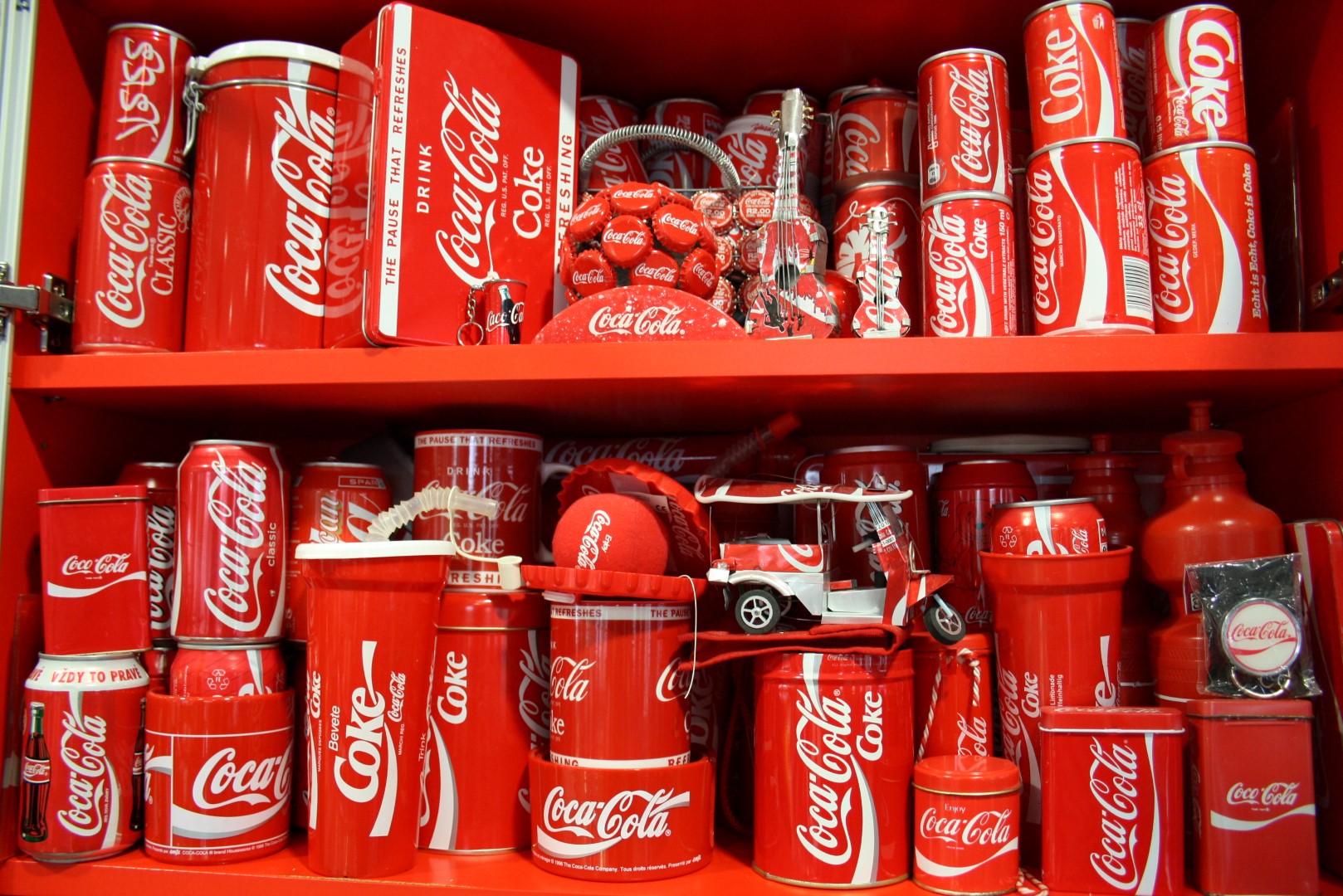 Coca Cola Bourse : Coca-Cola-Sammlung | Cola-Sammler | größte Cola-Kollektion ...